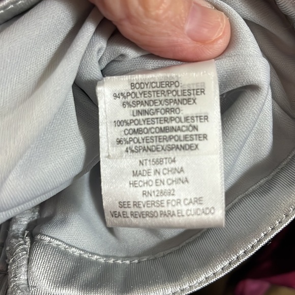 Ladies Madden NYC Tank Top, Size Large,Silver sequins,PARTY DOWN - Picture 4 of 4